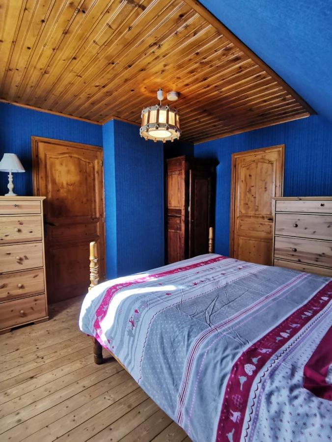 Authentique Chalet Vue Sur Le Lac Et Les Pistes Besse-et-Saint-Anastaise Buitenkant foto